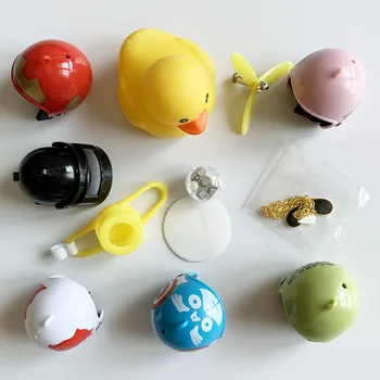 Аксессуары Little Yellow Duck, бамбуковый пропеллер для вертолета, шлем, солнцезащитные очки со вспышкой, ожерелье, ремешок, электронная вибрационная лампа