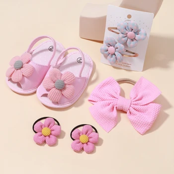 Обувь с цветочным узором для новорожденных + Набор аксессуаров для волос, Сандалии, детская заколка, повязка на голову, Мягкая детская обувь для девочек-первопроходцев